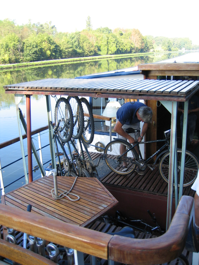 cruising Burgundy France