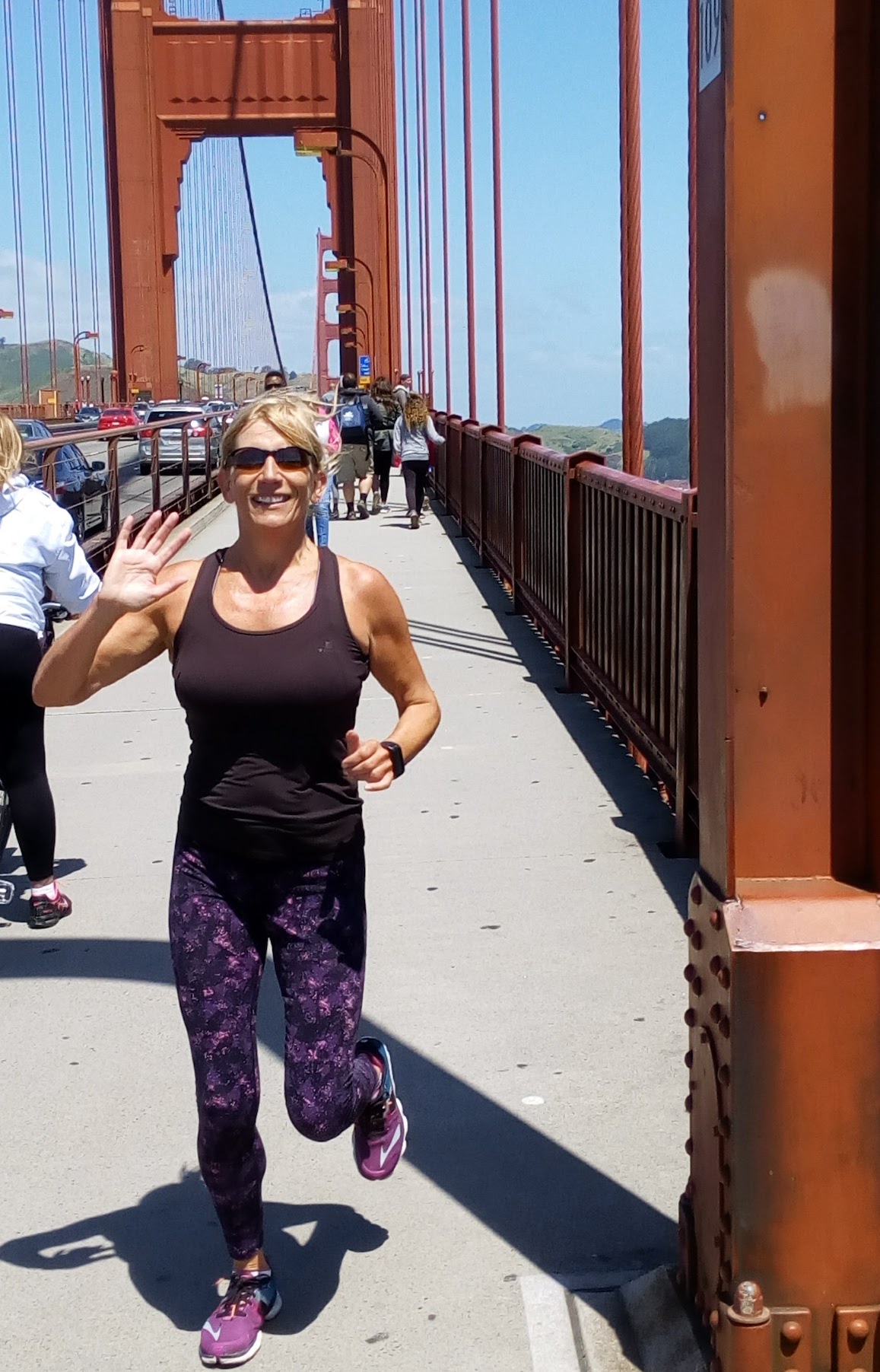 San Francisco Bay Area - running over the bridge