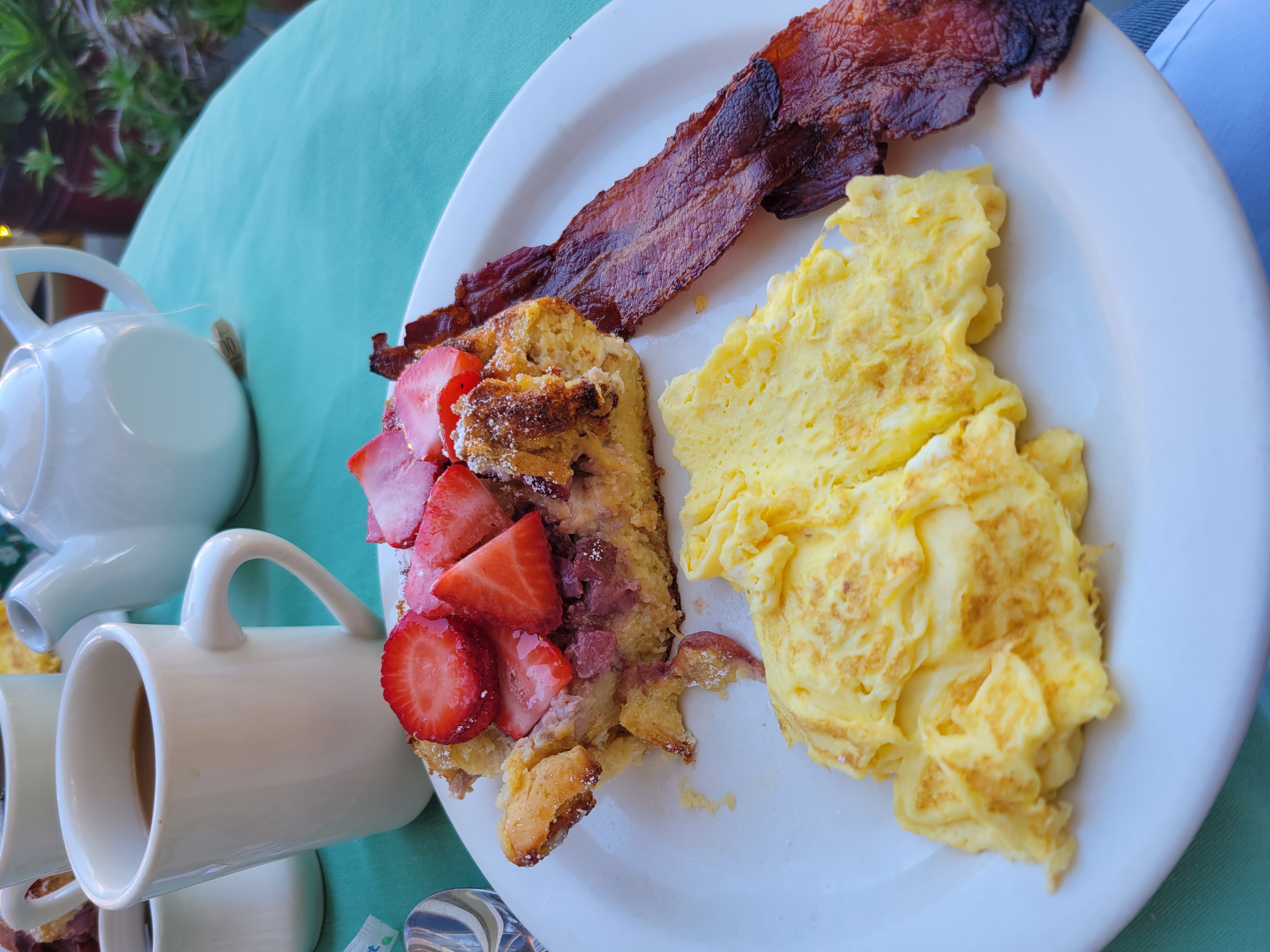 Breakfast - egg, bacon and strawberry toast