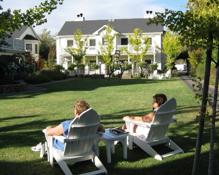 couple relaxing in a hotel garden